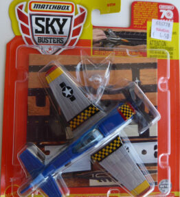 Matchbox - Sky Busters - P-51 Mustang - Vintage bomber built by North American Aviation in blue - grey wing color