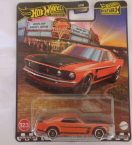 Hotwheels - Premium - Boulevard - '69 FORD MUSTANG BOSS 302 - 123