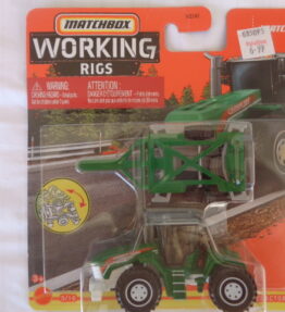 Matchbox - Working Rigs - MBX MEGA TRACTOR - 5/16 - In green