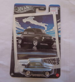 Hotwheels - Silver Series - National Icons - '60s FIAT 500 D MODIFICADO - 3/5
