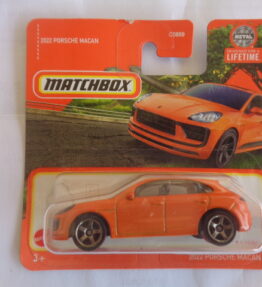 Matchbox - Mainline - 2022 PORSCHE MACAN - 11/100 - Orange