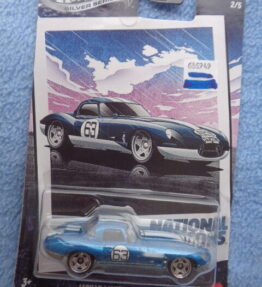 Hotwheels - Silver Series - National Icons - JAGUAR LIGHTWEIGHT E-TYPE - 2/5 - Blue