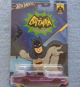 Hotwheels - Batmobiles - Batman Classic TV Series - TV SERIES BATMOBILE - 6/20 - Violet color