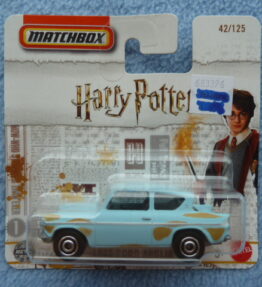 Matvhbox - 2025 - Mainline - HARRY POTTER - 1962 FORD ANGLIA - 42/125 - Turquoise blue