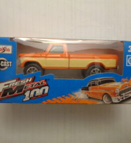 Maisto - Fresh Metal 100 Collection - 1977 FORD F-150 PICK UP - Cream orange pick up ruck