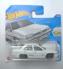Hotwheels - 2025 - Mainline - PROTON SAGA - 38/250 - 3/5 - Passenger sedan - White