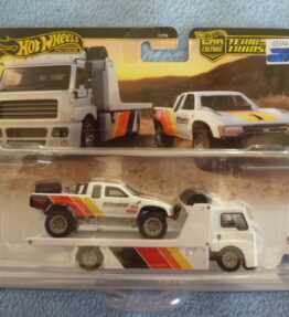 Hotwheels - Premium - Car Culture - Team Transport - FLEET STREET - TOYOTA OFF ROAD TRUCK - # 71