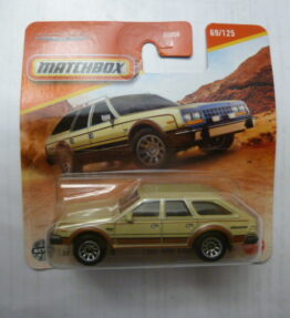 Matchbox - 2024 - Mainline - 1980 AMC EAGLE - 69/125 - Stationwagon - Cream with lower brown stripe