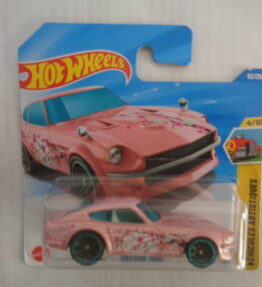 Hotwheels - 2025 - Mainline - DATSUN 240Z - Art Cars - 62/250 - 4/10 - Pink