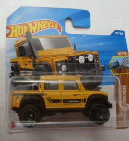 Hotwheels - 2025 - Mainline - '15 LAND ROVER DEFENDER DOUBLE CAB - 179/250 - 10/10 - Pickup truck - Yellow