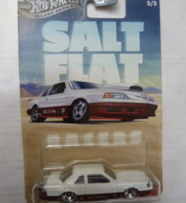 Hotwheels - 2024 - Silver Series - Salt Flat - 1988 FORD T-BIRD - 5/5 - White with burgundy red lower stripe