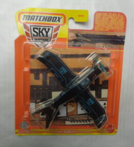 Matchbox - 2023 - Sky Busters - JET FUELER - 15/32 - Black