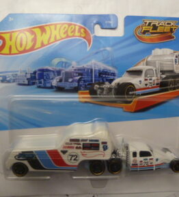 Hotwheels - 2025 - Track Fleet - BUGCATION - White
