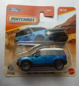 Matchbox - 2025 - Mainline - 2022 FORD BRONCO SPORT - 10/125 - Jeep - Shining blue with white roof