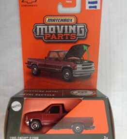 Matchbox - 2024 - Moving Parts - 1995 CHEVY C1500 - Pickup truck - Cherry color