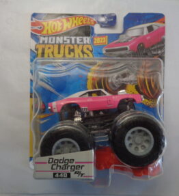 Hotwheels - 2023 - Monster Trucks - Single - Freestyle Wreckers - DODGE CHARGER R/T 440 - 11/11 - Pink with white superstructure