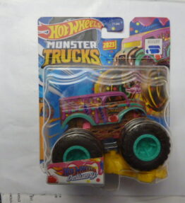 Hotwheels - 2023 - Monster Trucks - Single - HOT WHEELS DELIVERY - Snack Pack - 5/6 - Pink