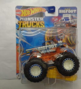 Hotwheels - 2023 - Monster Trucks - Single - 4 x 4 x 4 BIGFOOT - Monster Trucks Live - 2/8 - Blue