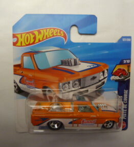 Hotwheels - 2026 - Mainline - CUSTOM / PERSONNALISE '72 CHEVY LUV - 127/250 - 7/10 - Drag Racers - Pickup truck - Orange