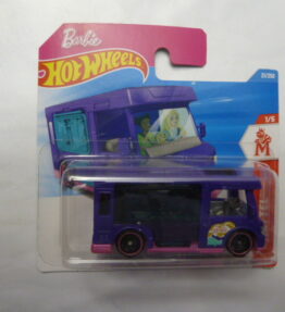 Hotwheels - 2026 - Mainline - Barbie - BARBIE DREAM CAMPER / ROULOTTE - 21/250 - 1/5 - Mattel - Purple