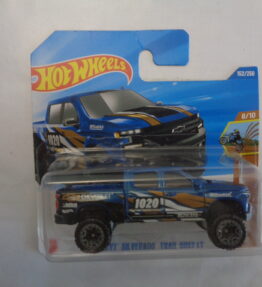 Hotwheels - Mainline - '19 CHEVY SILVERADO TRAIL BOSS LT - 152/250 - 8/10 - HW Dirt - Pick up truck - Blue with graphics