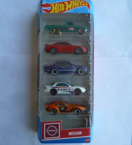 Hotwheels - 2022 - 5 Car Multipack - NISSAN - Set of Nissan model cars including pickup truck