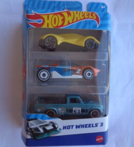 Hotwheels 3 - 2022 - 3 Car Multipack - Including teal colored Studebaker pickup truck
