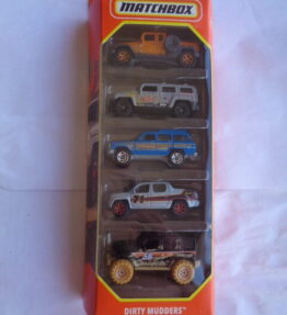Matchbox - 2022 - 5 Car Multipack - 70 Years - DIRTY MUDDERS - # HKY16 - Big Jeeps and pickup trucks