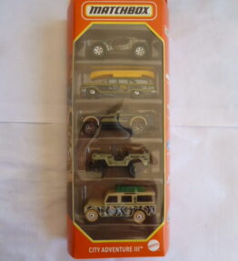 Matchbox - 2022 - 5 Car Multipack - CITY ADVENTURE III - # HFH16 - Jungle Safari Cars