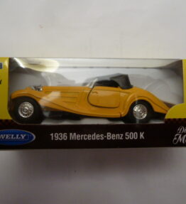 Welly - Scale 1 : 34 - Old Timer - 1936 MERCEDES BENZ 500 K - Light orange