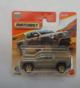 Matchbox - 2026 - Mainline - 2024 TOYOTA TACOMA - 43/125 - Pickup truck - Silver brown