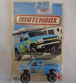 Matchbox - 2026 - Long Cards - CHEVY SILVERADO 4 x 4 - 05/05 - Pickup truck - Light blue - Metal base