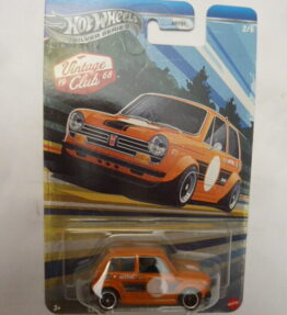 Hotwheels - 2026 - Silver Series - Vintage Club 1968 - CUSTOM / PERSONNALISE '70 HONDA N600 - 2/5 - Orange