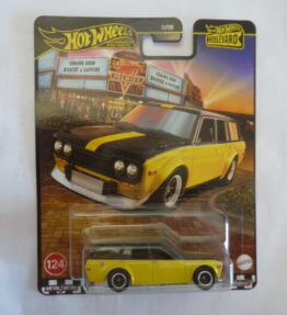 Hotwheels - 2020 - Premium - Boulevard - 1971 DATSUN 510 WAGON - # 124 - Yellow with black top - Metal base