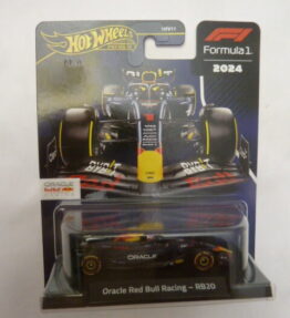 Hotwheels - 2024 - Premium - Formula 1 - ORACLE RED BULL RACING - RB20 (#1) - Black with red white helmet