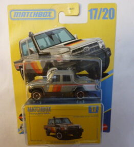Matchbox - 2026 - Matchbox Collectors - '17 TOYOTA LAND CRUISER - 17/20 - Pickup truck - Grey