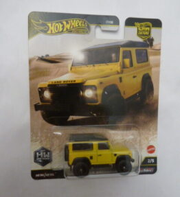 Hotwheels - 2024 - Premium - Car Culture - LAND ROVER DEFENDER 90 - 2/5 - Yellow