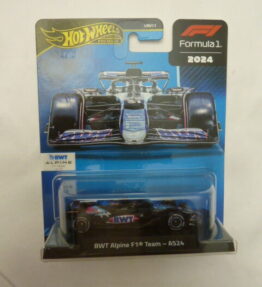 Hotwheels - 2024 - Premium - Formula 1 - BWT ALPINE F1 TEAM - A524 (#31) - Black with red helmet